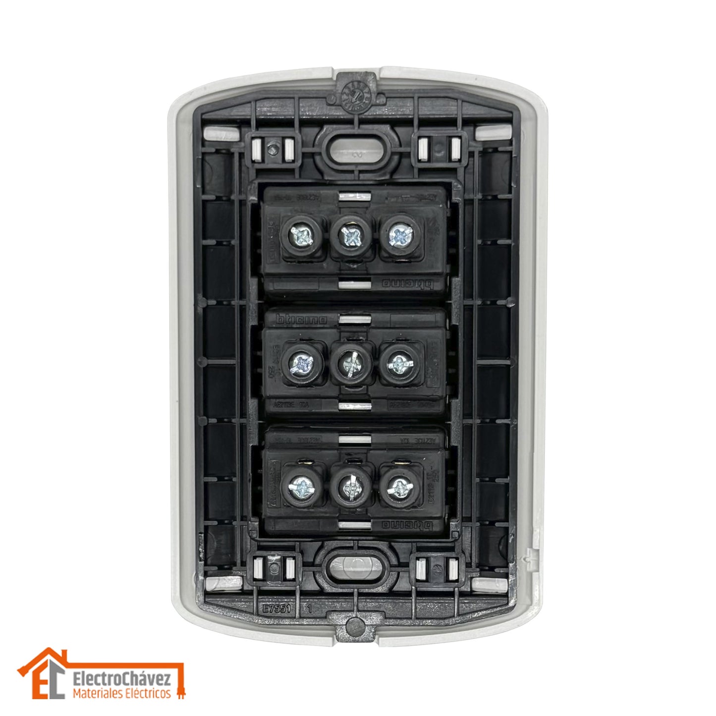 Enchufe Embutido Triple 2p+t 10a Modus Plus - Bticino