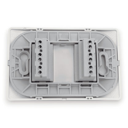Enchufe Embutido Doble 2p+t 16a Blanco Armado - Bticino