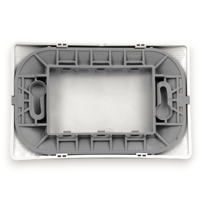 Tapa / Placa Ciega Embutida Blanco Armado Luzica - Bticino